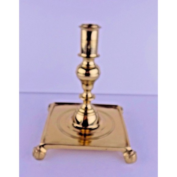 NORTHERN EUROPEAN WILLIAM AND MARY BRASS CANDLE STICK - Picture 2 of 8